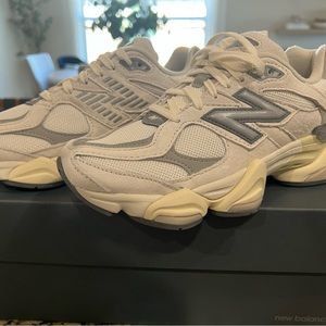 New Balance 9060 White/Grey